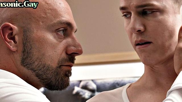 Masonic buff barebacks stud in office after ass worship