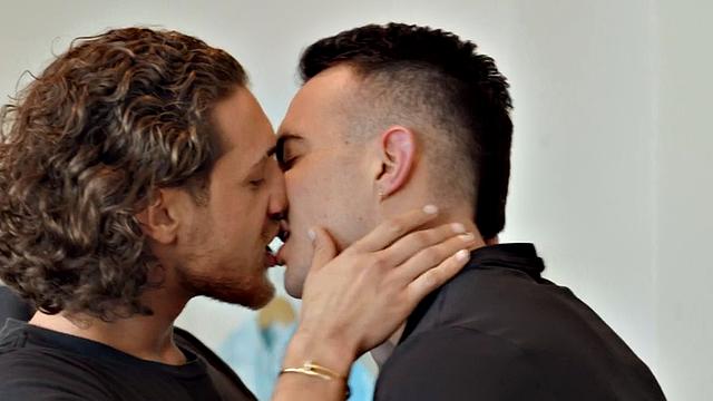 Cum loving tattooed jock bareback fucked by BF