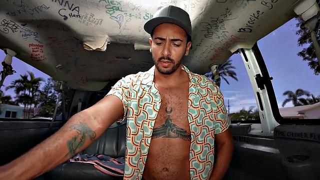 Amateur stud fucks gay butt in public van outdoor