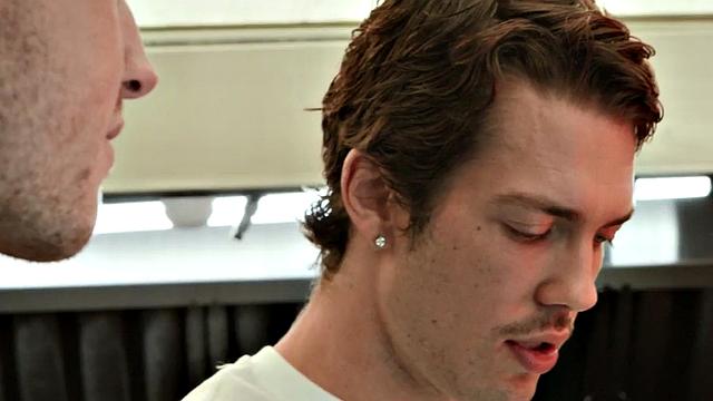 Straight worker rimmed and by gay colleague