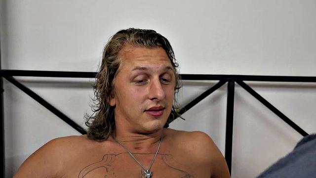 Curvy nympho babe analfucked by her lover after BJ