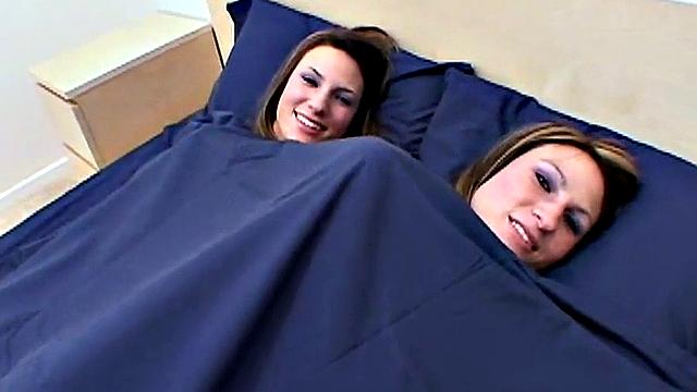 Simpson twins masturbate side by side