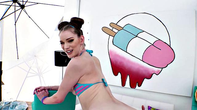 Blowjob Fantasies With Erin