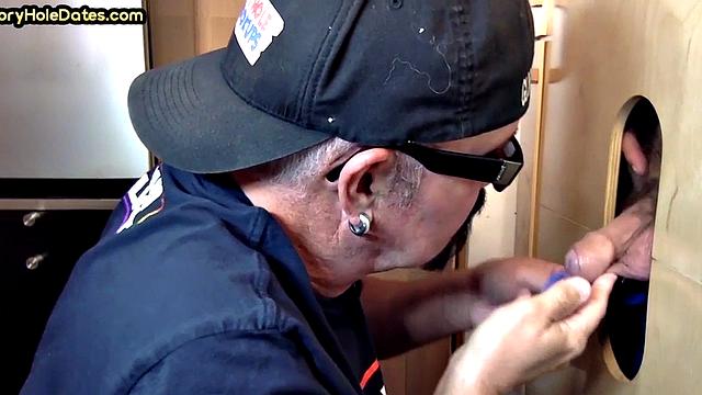 Gloryhole amateur mature deepthroats cock in home video