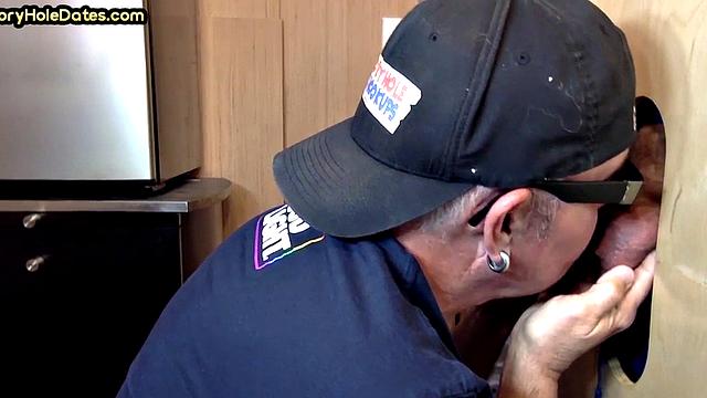 Gloryhole amateur mature deepthroats cock in home video