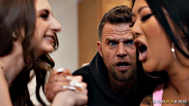 Arm Wrestling For Fun