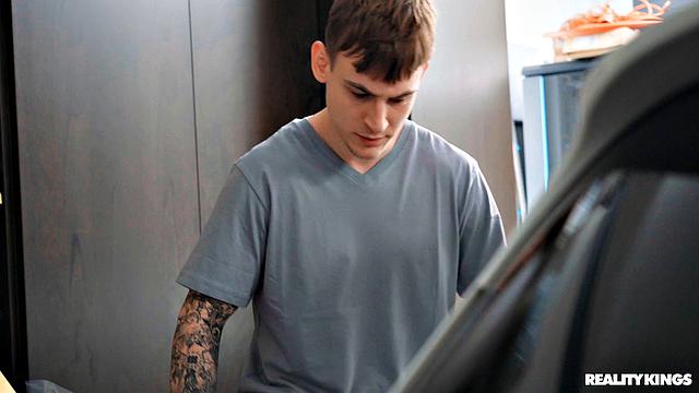 Sneaky Angel Will Steal Man