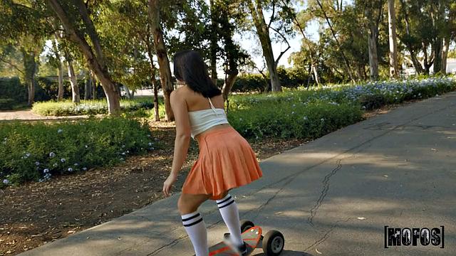 Sweaty Babe Likes to Cool Off with a Cock