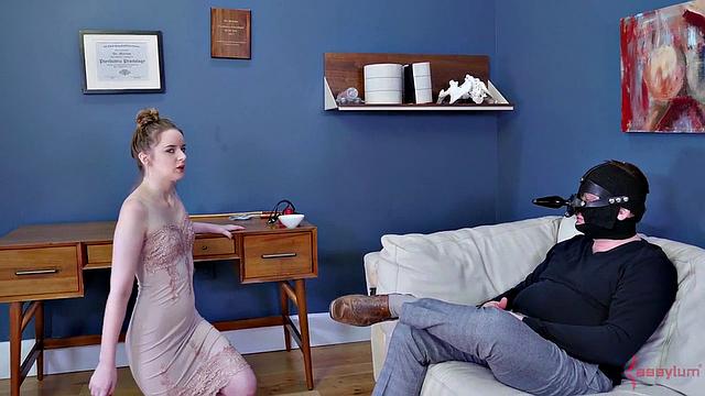 Foot Worshippin gTeen Sub for Anal