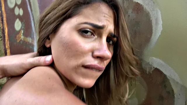 Latina babe twerks on his dick in shorts while getting her bald pussy pounded outdoors