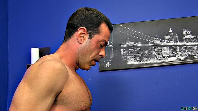 Riding Muscle Daddy Dick - Josh Bensan &amp; Mike Manchester