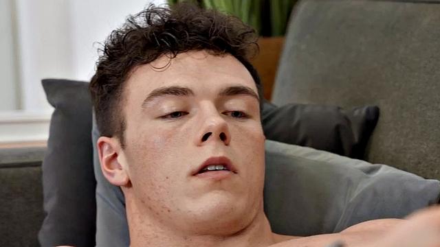 Amateur jock wanks cock till load in solo pleasure