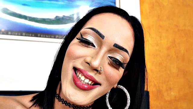 Watch this seductive Latina tease her ass and stroke her man's dick in solo play