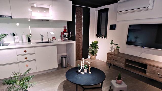 Horny Screenwriter Dreams About Fucking Bad