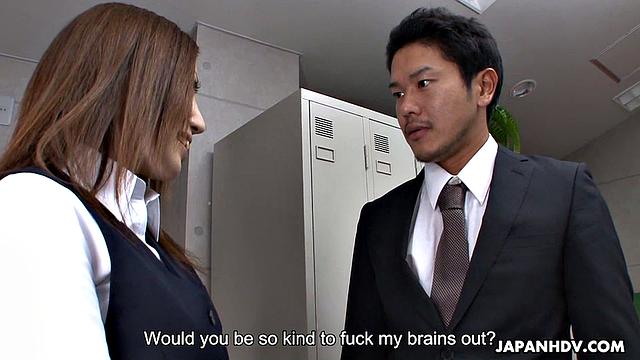 Rei Haruka asks colleague to fuck her like crazy