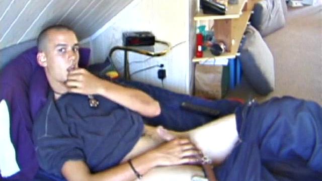 Amateur Fingers and Strokes