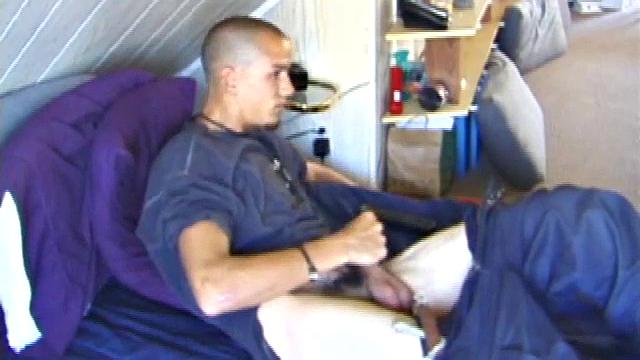 Amateur Fingers and Strokes