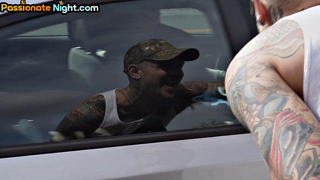 Horny inked cutie pussyfucked