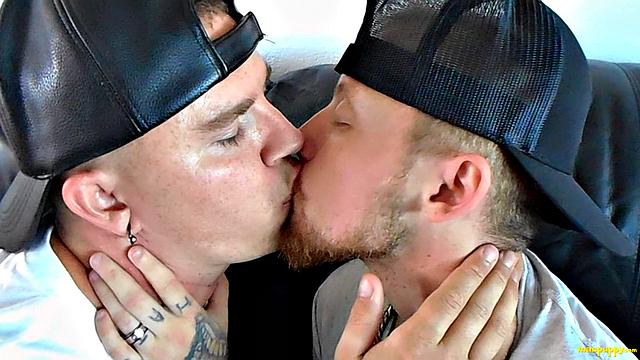 Passionate Gay Kisses with JC & Leo - JC Dickerson & Leo Blue