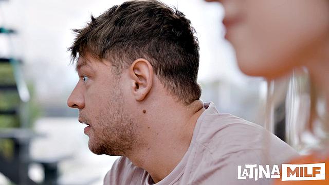 Big Booty, Big Secret