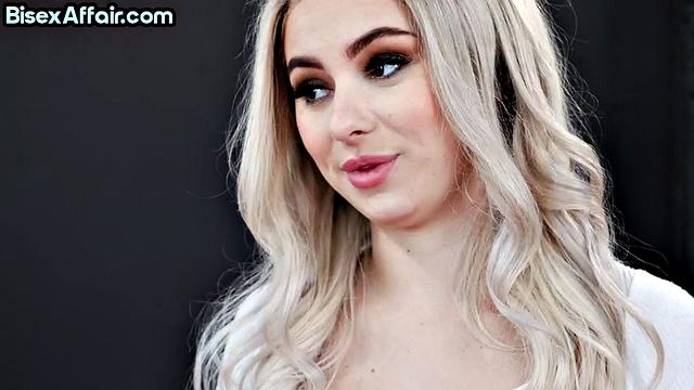 Horny blonde babe cockriding in threesome