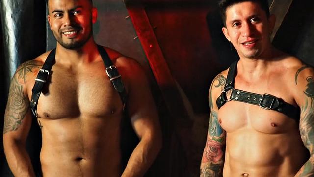 Javi takes control and dominates two eager bottoms in an intense threesome