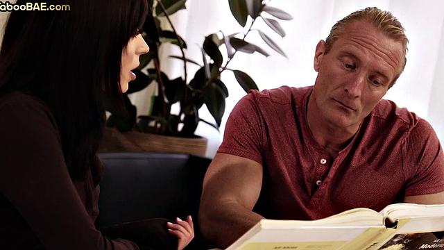 21yo college babe deepthroats and gets pussylicked by tutor