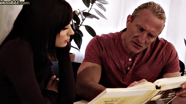 21yo college babe deepthroats and gets pussylicked by tutor