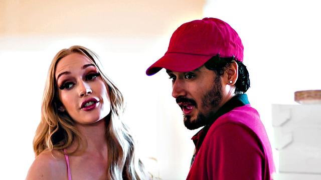 MODERN-DAY SINS - Petite Tutor Emma Starletto Gets RAW By Delivery Guy During Cram Session