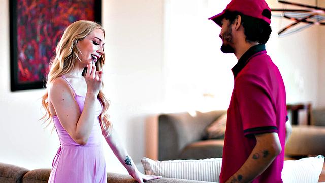 MODERN-DAY SINS - Petite Tutor Emma Starletto Gets RAW By Delivery Guy During Cram Session