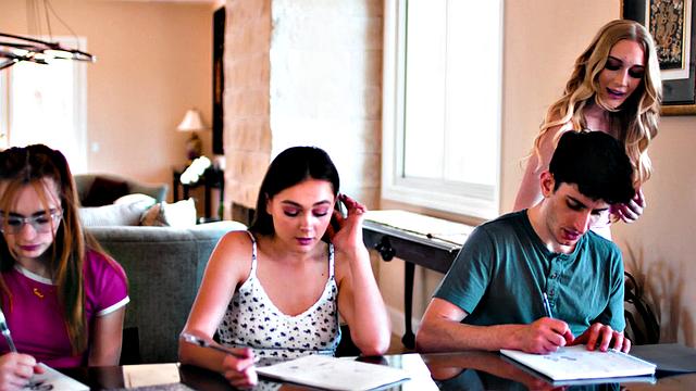 MODERN-DAY SINS - Petite Tutor Emma Starletto Gets RAW By Delivery Guy During Cram Session