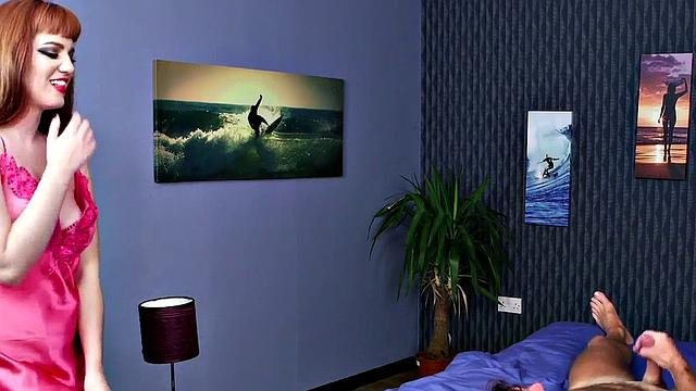 Voyeuristic redhead dirty talking for jerking sub