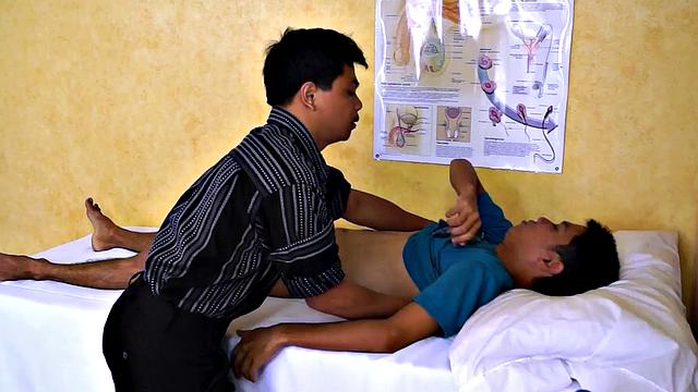 Asian twink sucked by doctor's mouth outdoors