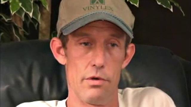 Tall and skinny, this very straight man is originally from Wisconsin. Bill washes dishes for a living, but the 6'4", 195 pound man was in construction for most of his life.