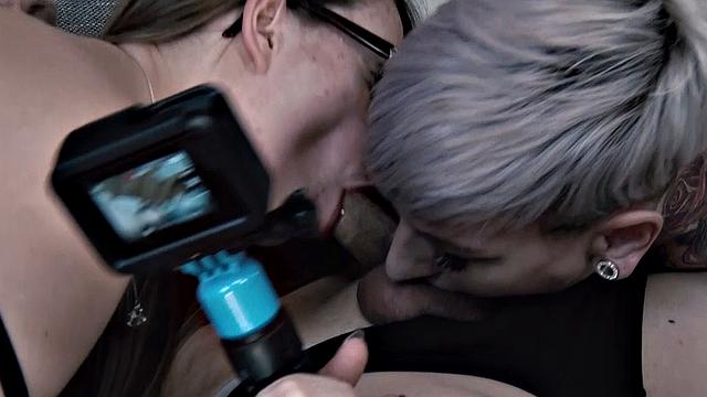 User Fucks Real Cam Girls