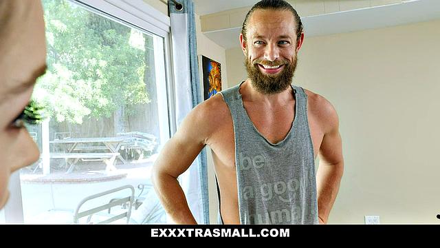 Benchpressing Neighbor