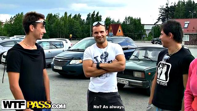 Group hardcore on the beach