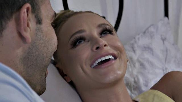 Lez babe passionately licks n fingers Asian pussy