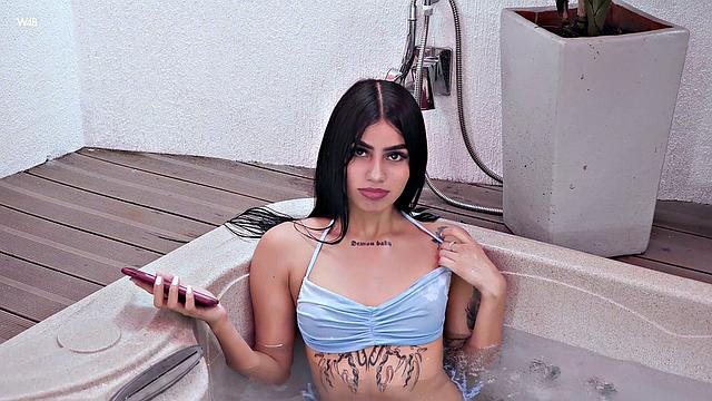 Sofia: Machine After The Jacuzzi