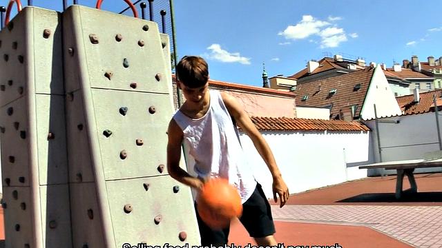 Pulled Euro twink nailed in tight ass in public park