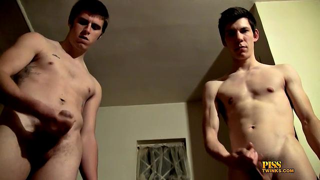 Уэсли Кинкейд и любители золотого дождя - Купер Ривз и Нолан