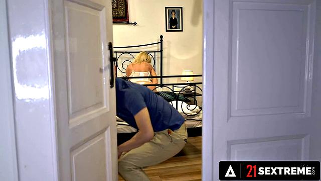 21 SEXTREME - Horny GILF Franny Sucks Stepson Then Gets Deep Fuck