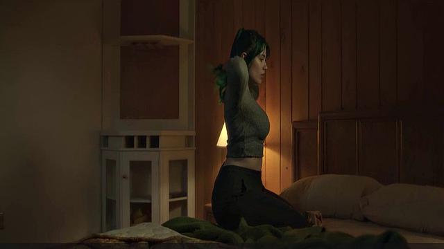 Skyler Wright's hot lingerie gets a makeover in the kitchen