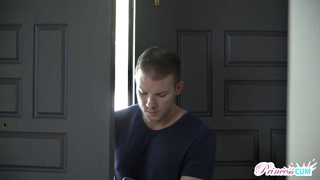 Step Sisters - S4:E9