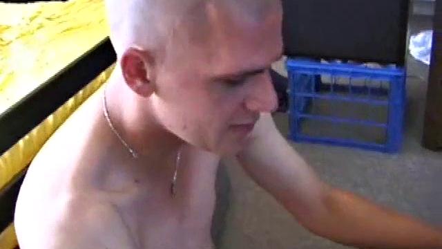 Bobby's Golden Dildo Jacking