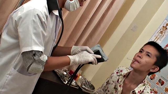 Amateur doctor analfucks Asian patient before jerking him