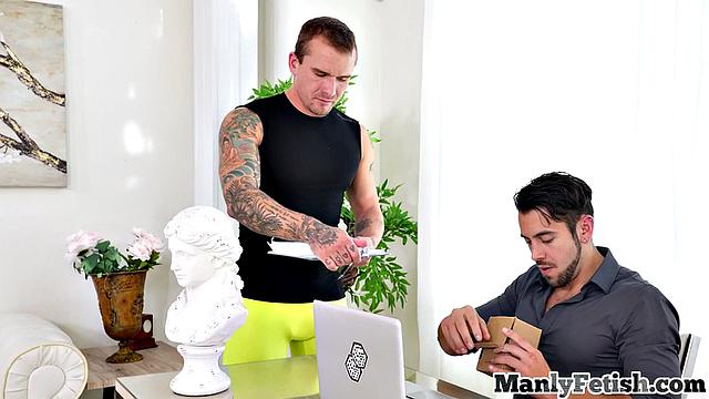 Hairy muscled jock gets rimjob