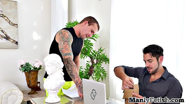 Hairy muscled jock gets rimjob