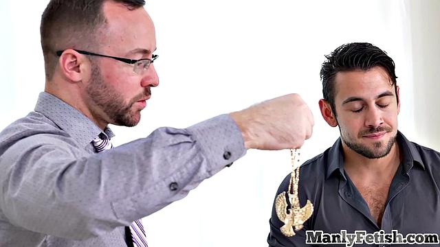 Hairy muscled jock gets rimjob