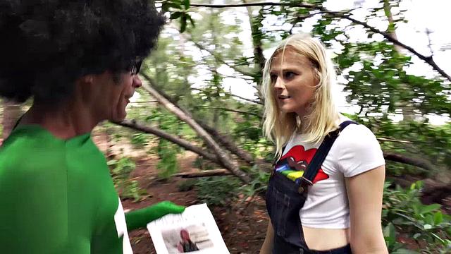 Sofia Bun - Finding Sofia